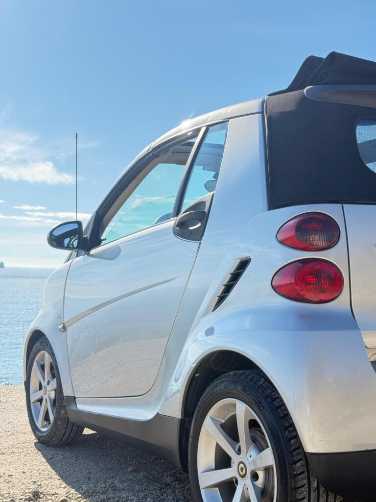 WhatsApp Image 2025-11-06 at 16.03.35 (1)